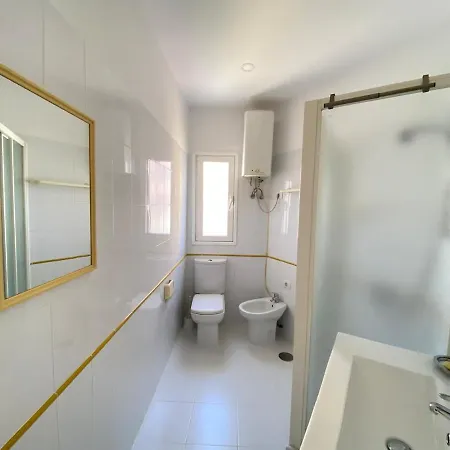 1 Bedroom Sea View With Steps To In Cristianos By Aqua Vista Tenerife Διαμέρισμα