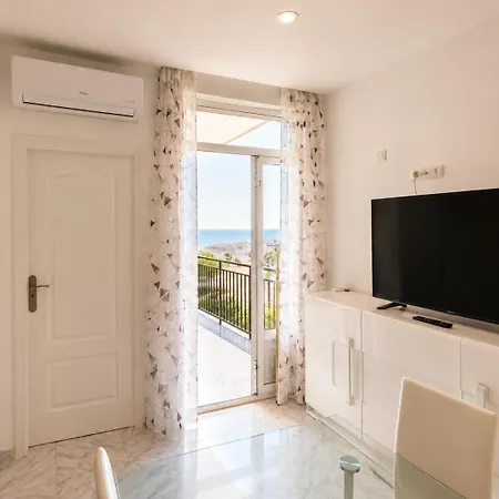 Διαμέρισμα 1 Bedroom Sea View With Steps To In Cristianos By Aqua Vista Tenerife *