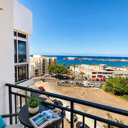 1 Bedroom Sea View With Steps To In Cristianos By Aqua Vista Tenerife Διαμέρισμα *