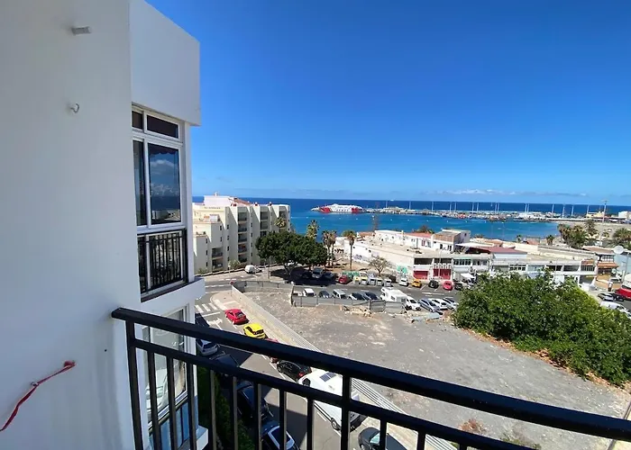 1 Bedroom With Sea View Just A Few Steps To In Cristianos Апартаменты *